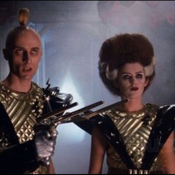 NO LOW BALL OFFERS WILL BE CONSIDERED - Picture 1 of 2